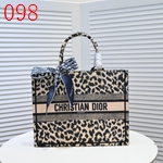 偽物ディオールバッグ